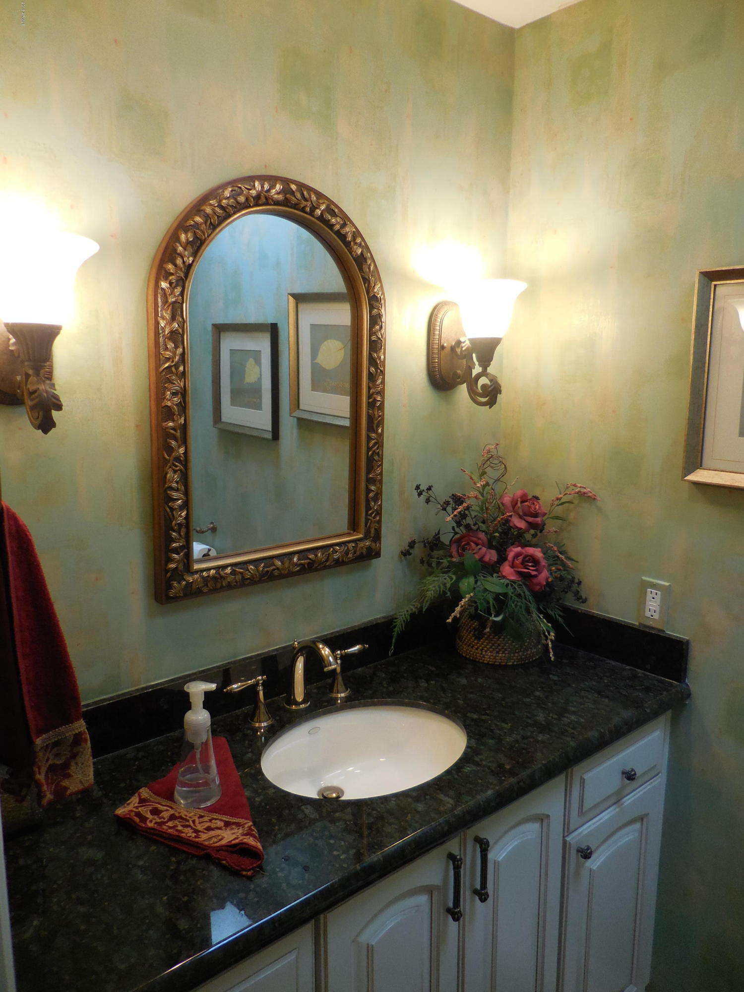 6801 North 1st Place Phoenix, AZ 85012 - Photo 23 of 32 DSCN3788