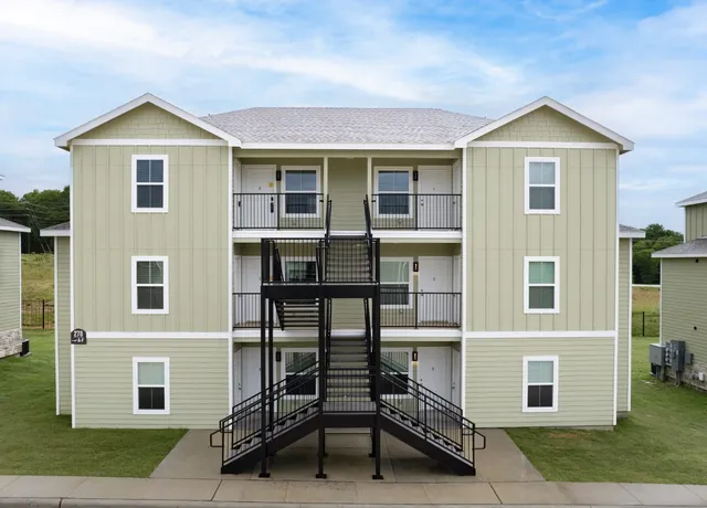 $1,100 | 274 Plez Morgan, Unit F, Montgomery, TX 77356