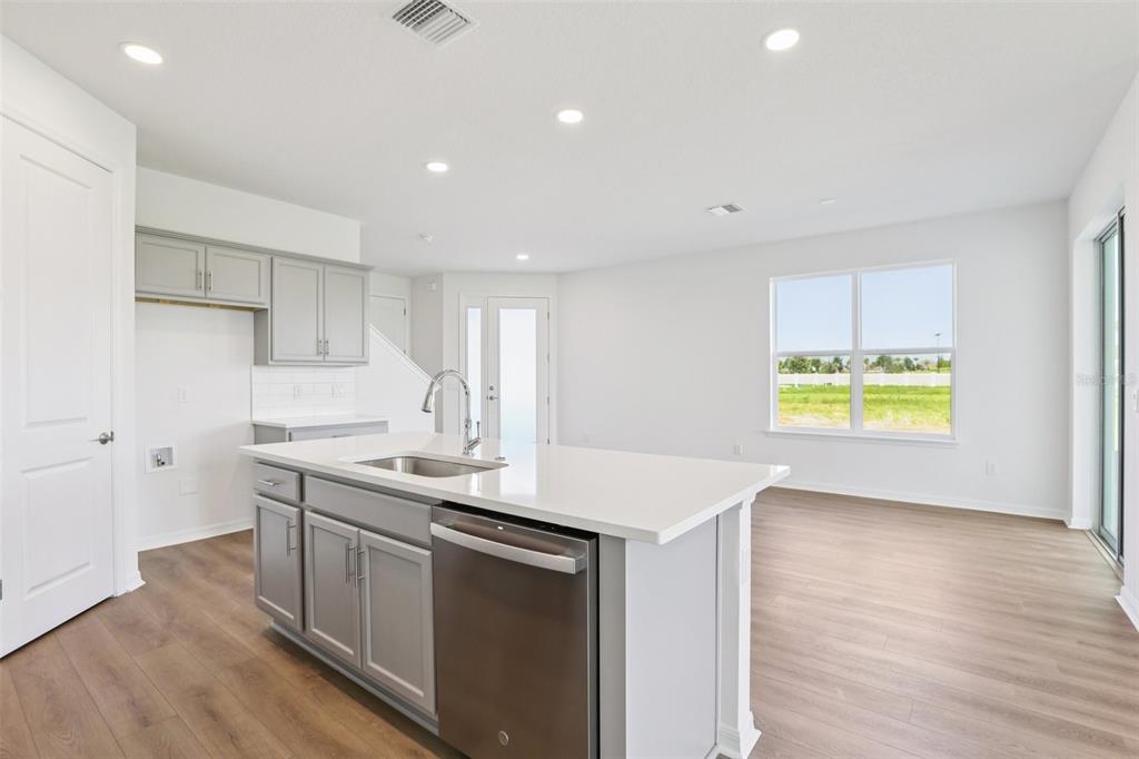 31445 Spanish Msn Road San Antonio, FL 33576 - Photo 14 of 60