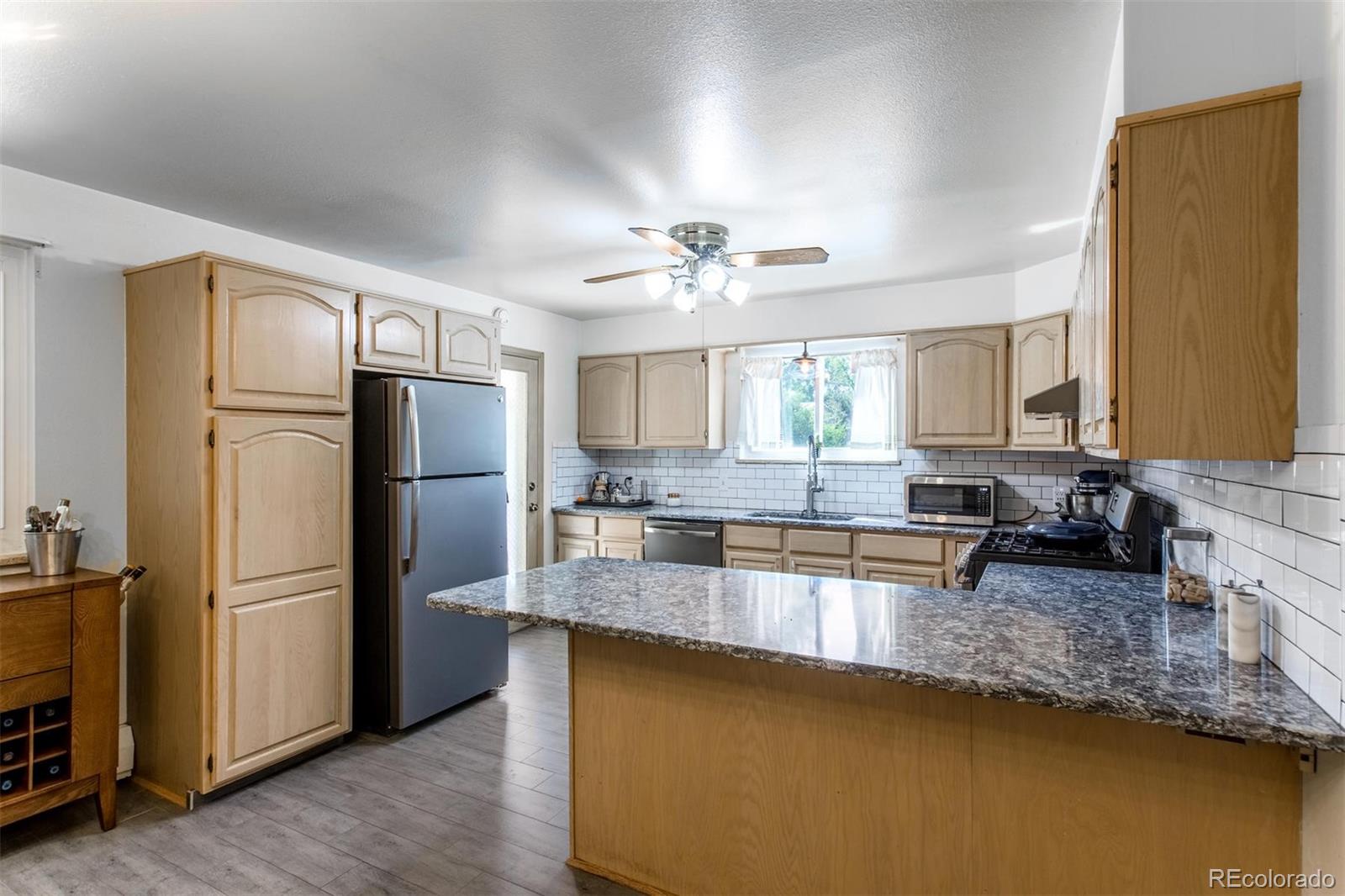 7105 West 34th Place Wheat Ridge, CO 80033 - Photo 11 of 32