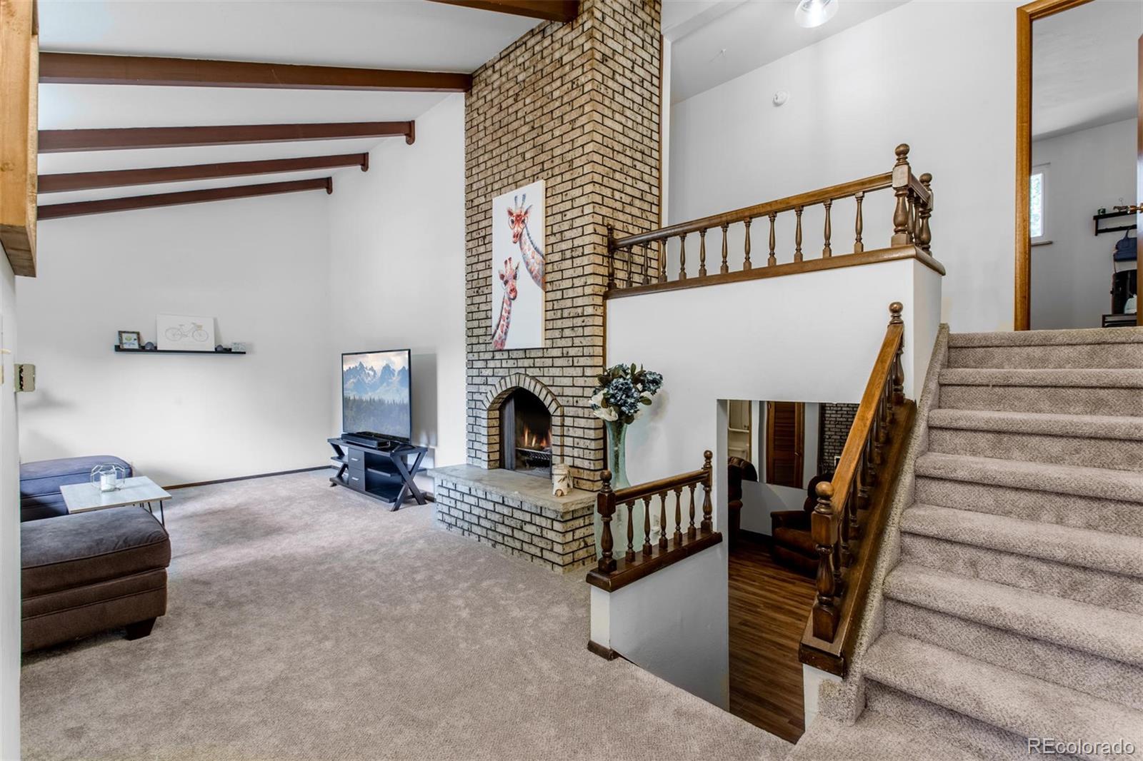 7105 West 34th Place Wheat Ridge, CO 80033 - Photo 3 of 32