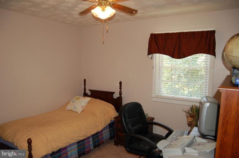 120 Gloucester Road Front Royal, VA 22630 - Photo 19 of 30 Bedroom #3