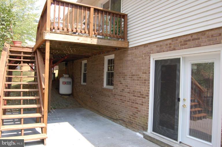 120 Gloucester Road Front Royal, VA 22630 - Photo 7 of 30 Patio 2