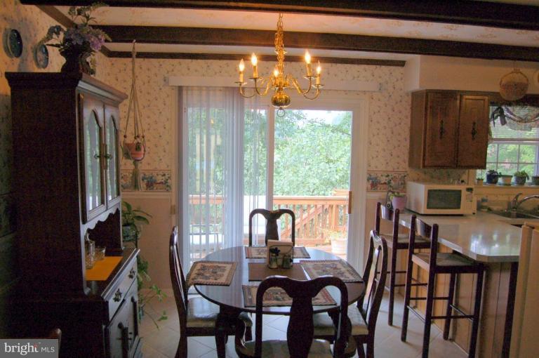 120 Gloucester Road Front Royal, VA 22630 - Photo 10 of 30 Dining Area
