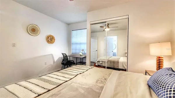 $1,600 | 3705 Southwest 27th Street, Unit 224, Gainesville, FL 32608