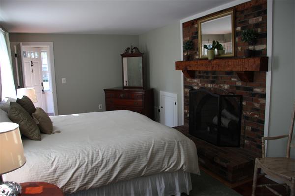 4 Popes Way Hadley, MA 01035 - Photo 8 of 18 Gallery Image 8