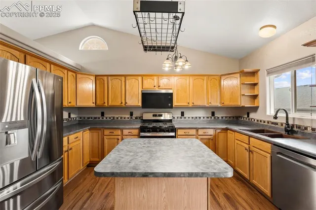 $499,900 | 7558 Patina Court, Colorado Springs, CO 80922