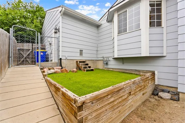 $499,900 | 7558 Patina Court, Colorado Springs, CO 80922