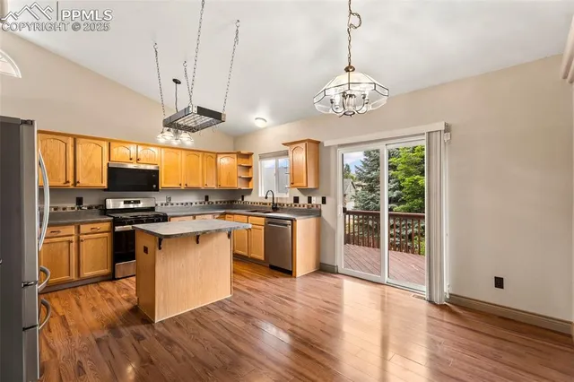 $499,900 | 7558 Patina Court, Colorado Springs, CO 80922