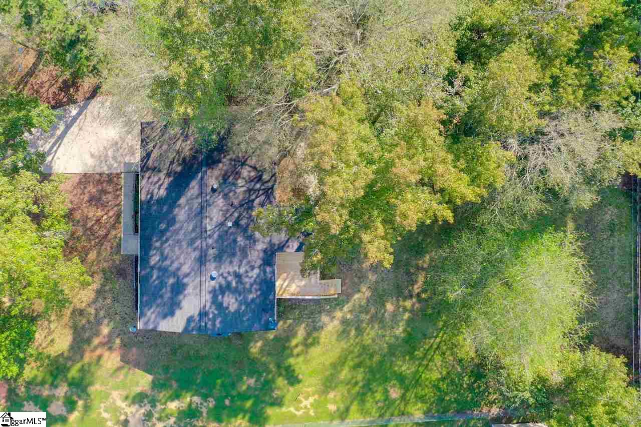 10 Ridge Court Williamston, SC 29697 - Photo 3 of 25 Gallery Image 3