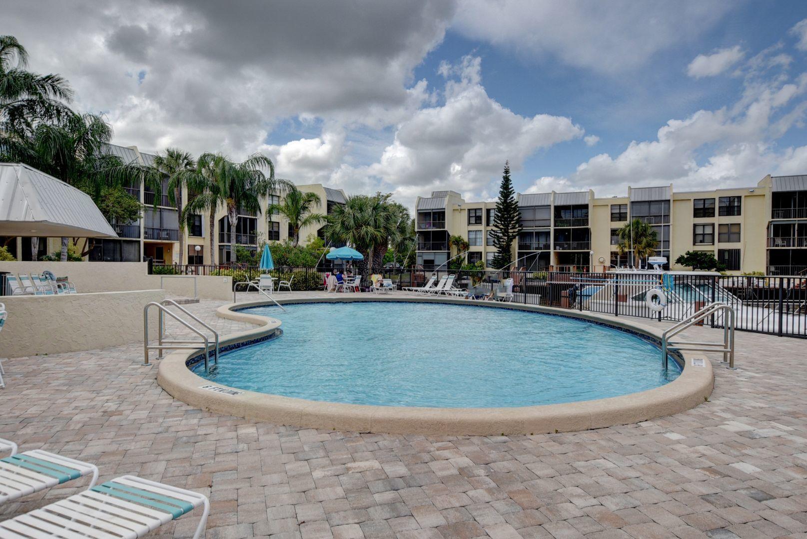12 Royal Palm Way, Unit 203 Boca Raton, FL 33432 - Photo 31 of 50 Pool #2