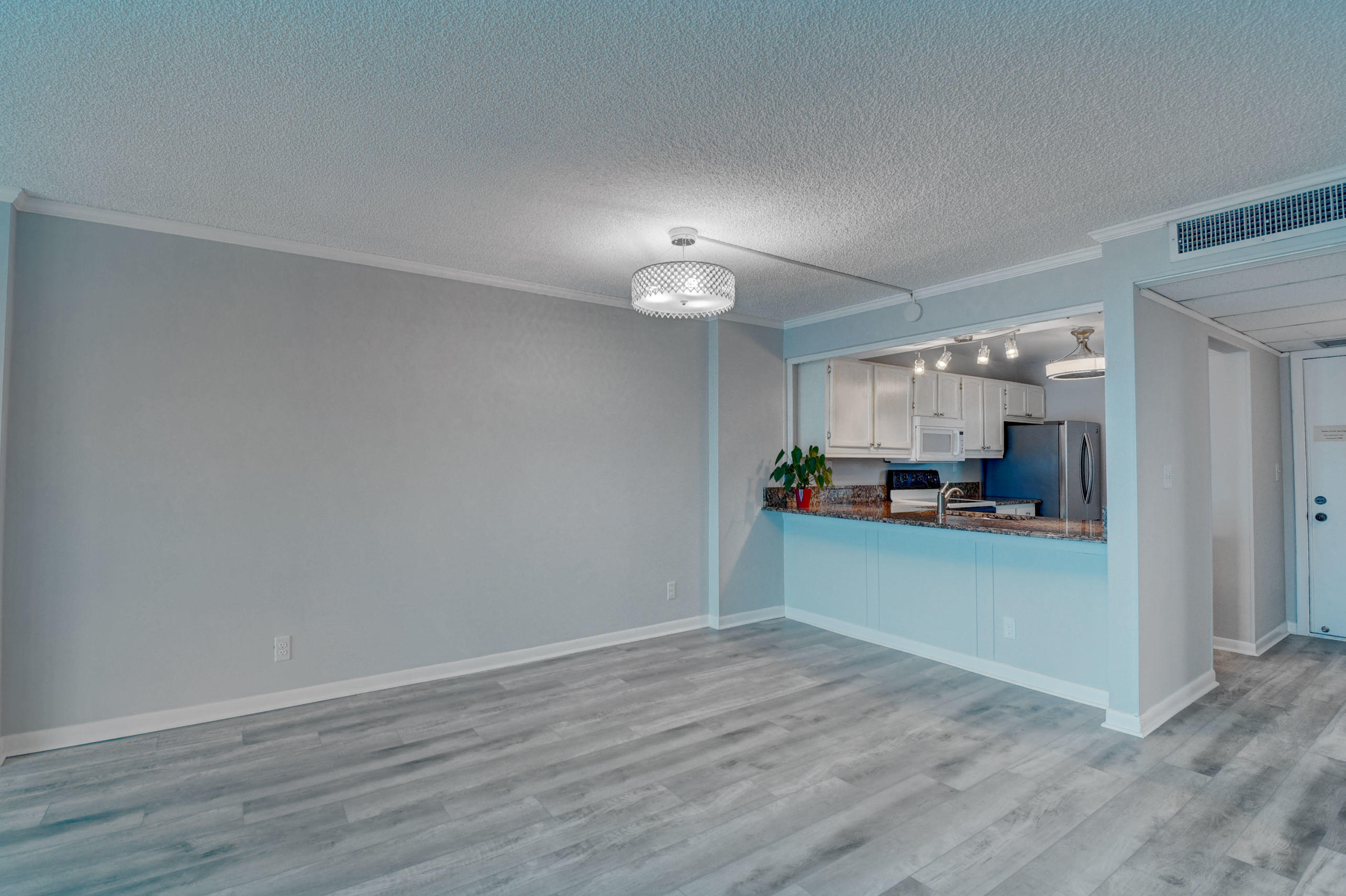12 Royal Palm Way, Unit 203 Boca Raton, FL 33432 - Photo 5 of 50 09_dsc_5918_19_20_21_22