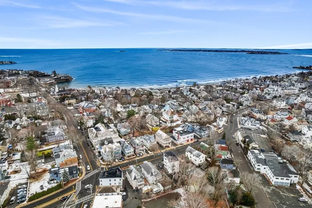 $499,000 | 51 New Ocean Street, Unit 2, Swampscott, MA 01907