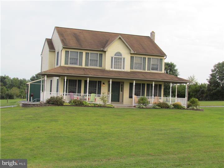 370 Friends Road Birdsboro, PA 19508 - Photo 2 of 25 Gallery Image 2