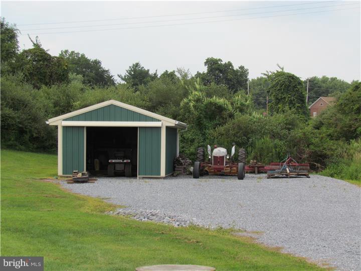 370 Friends Road Birdsboro, PA 19508 - Photo 23 of 25 Gallery Image 23