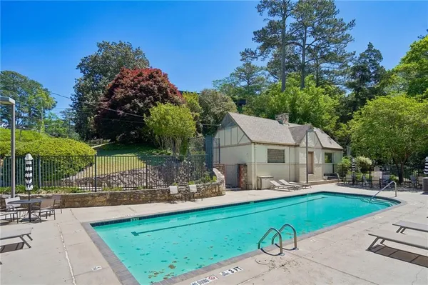 $250,000 | 284 Lakemoore Drive Northeast, Unit B, Atlanta, GA 30342