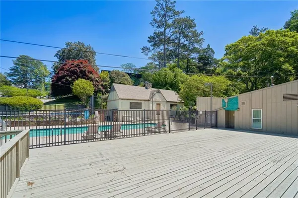 $250,000 | 284 Lakemoore Drive Northeast, Unit B, Atlanta, GA 30342