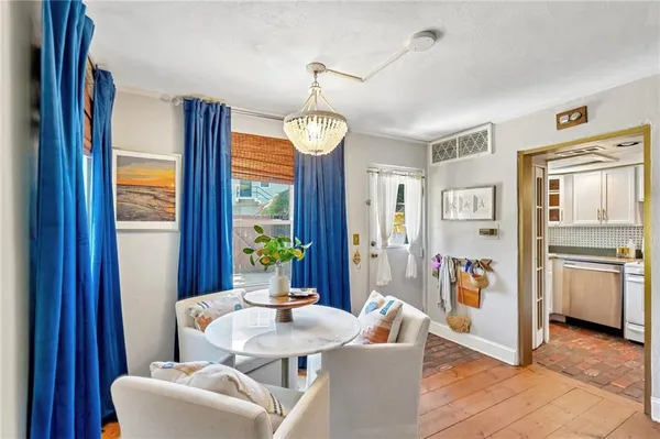 $250,000 | 284 Lakemoore Drive Northeast, Unit B, Atlanta, GA 30342