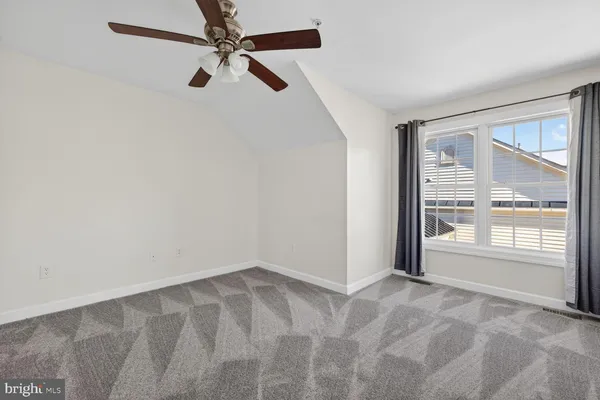 $3,200 | 593 Cedar Spring Street, Gaithersburg, MD 20877