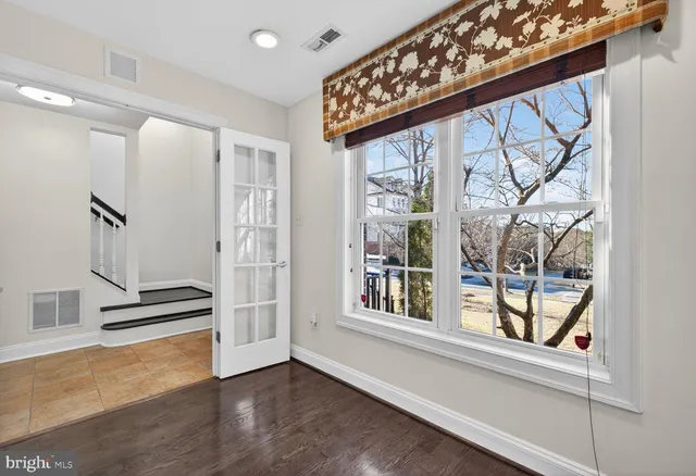 $3,200 | 593 Cedar Avenue, Gaithersburg, MD 20877