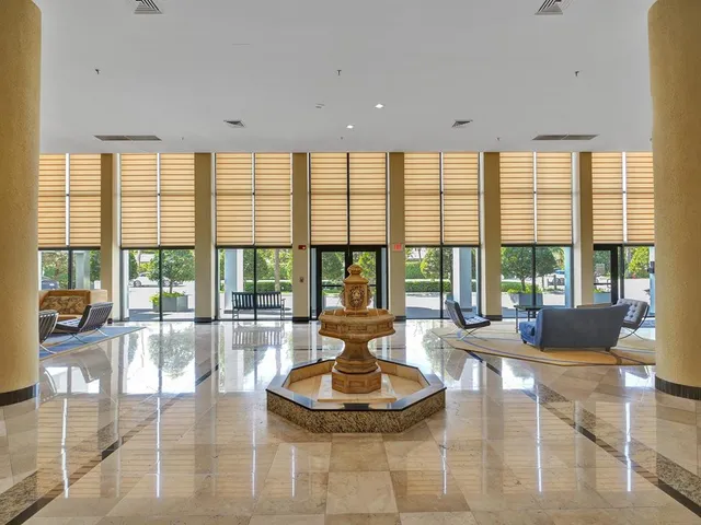 $545,000 | 1010 South Ocean Boulevard, Unit 912, Pompano Beach, FL 33062