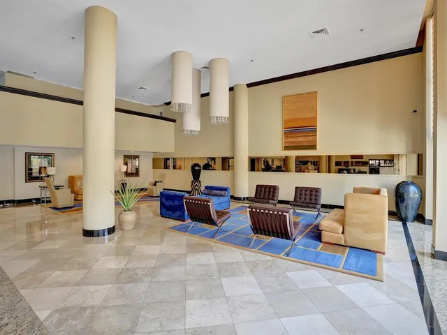 $545,000 | 1010 South Ocean Boulevard, Unit 912, Pompano Beach, FL 33062