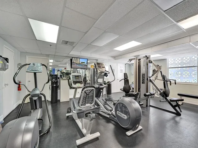 $545,000 | 1010 South Ocean Boulevard, Unit 912, Pompano Beach, FL 33062