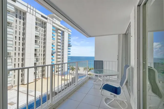$545,000 | 1010 South Ocean Boulevard, Unit 912, Pompano Beach, FL 33062