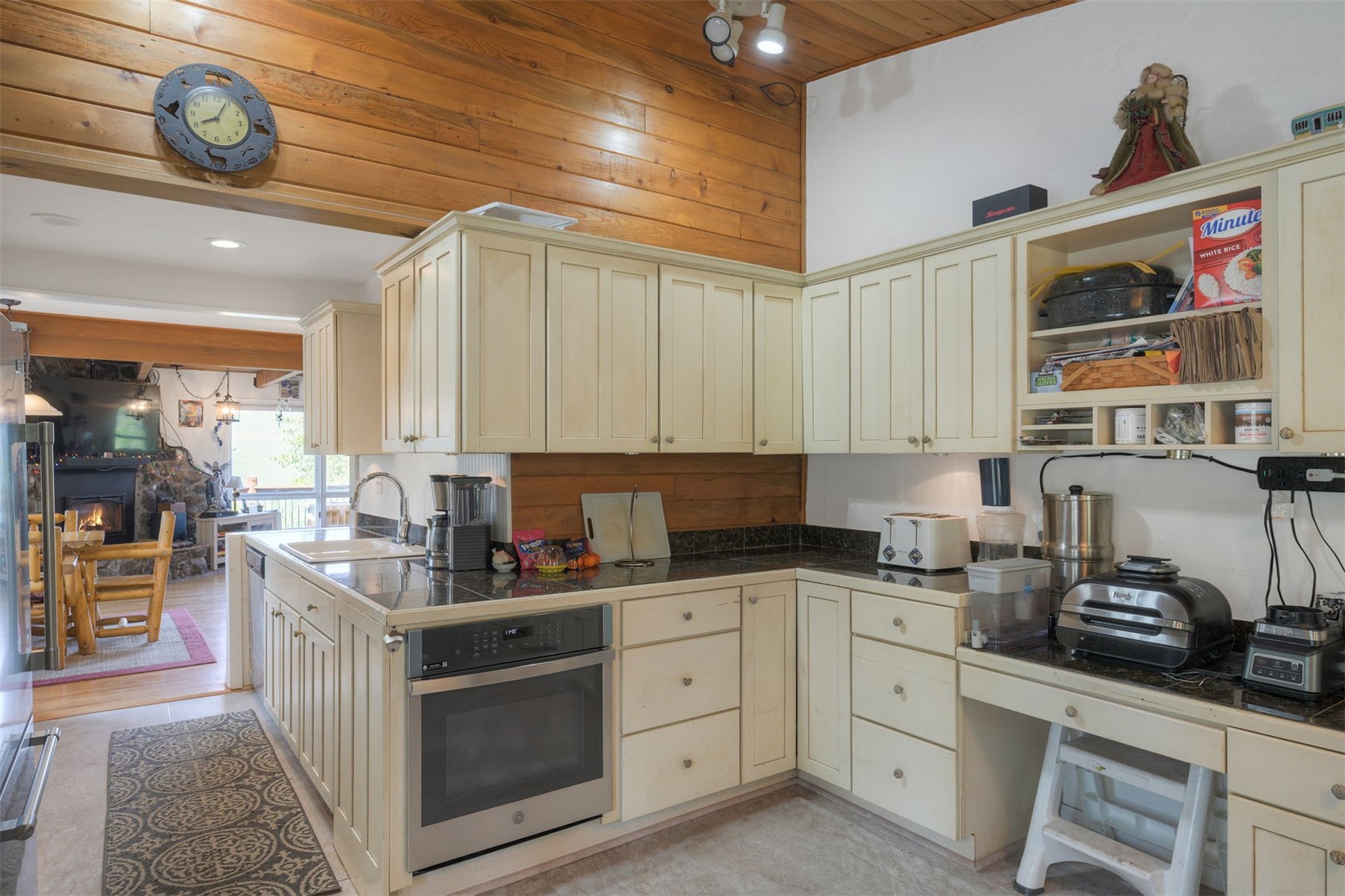 99 Bearing Tree Road Breckenridge, CO 80424 - Photo 8 of 44