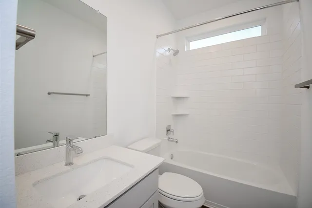 a view of a room with an empty space