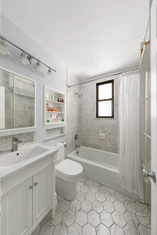 $2,750,000 | 434 West 23rd Street, Unit D | Chelsea