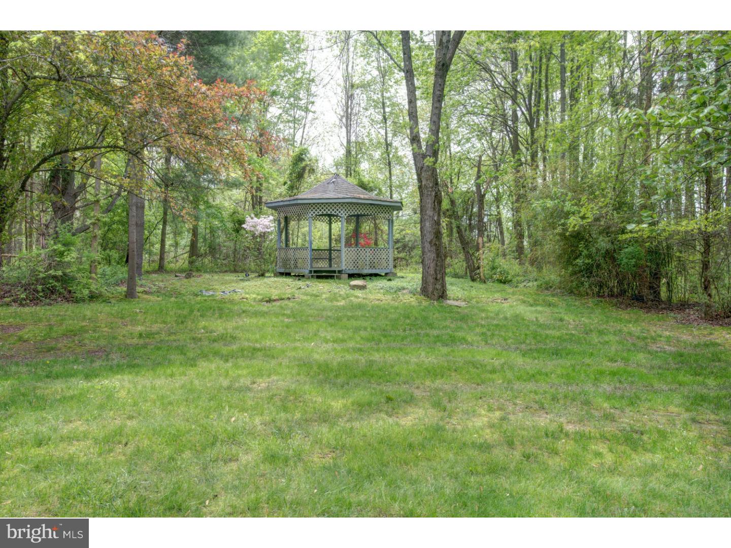 7 Van Kirk Road Lawrence Township, NJ 08648 - Photo 7 of 25 Gallery Image 7