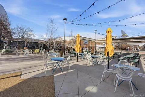 $558,888 | 220 Roslyn Street, Unit 706, Denver, CO 80230