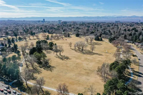 $558,888 | 220 Roslyn Street, Unit 706, Denver, CO 80230