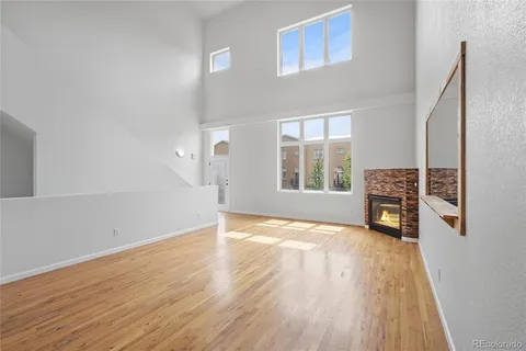 $558,888 | 220 Roslyn Street, Unit 706, Denver, CO 80230