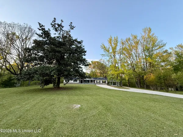 $535,000 | 1250 Friendship E Road, Charleston, MS 38921