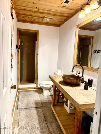 $535,000 | 1250 Friendship E Road, Charleston, MS 38921