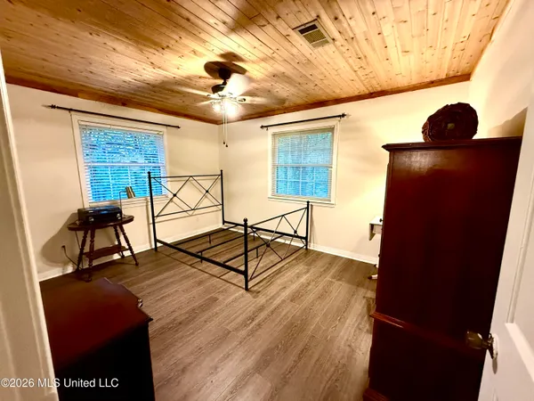 $535,000 | 1250 Friendship E Road, Charleston, MS 38921