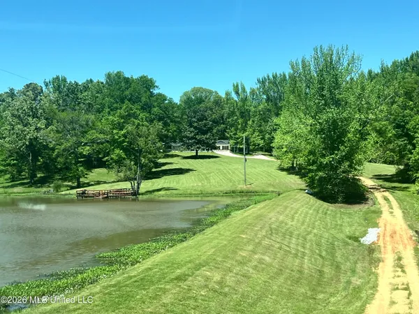 $535,000 | 1250 Friendship E Road, Charleston, MS 38921