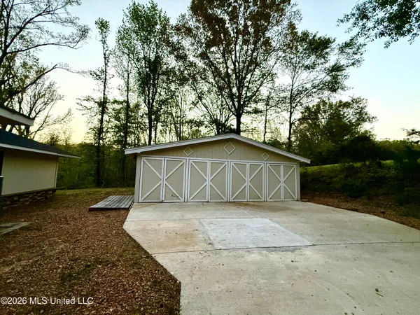 $535,000 | 1250 Friendship E Road, Charleston, MS 38921