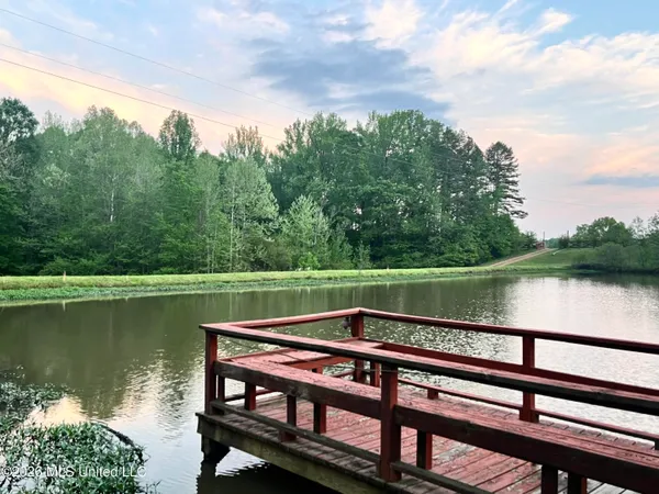 $535,000 | 1250 Friendship E Road, Charleston, MS 38921