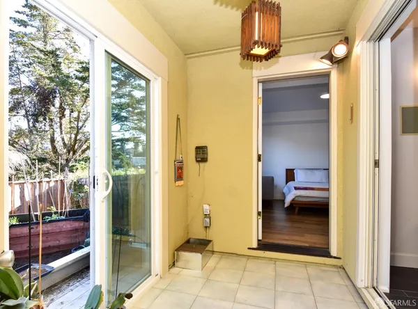 $3,995 | 127 Knockash Hill, San Francisco, CA 94127