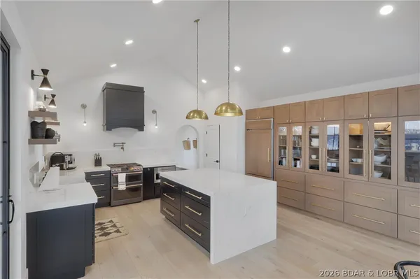 $2,900,000 | 903 Dogwood Road, Lake Ozark, MO 65049
