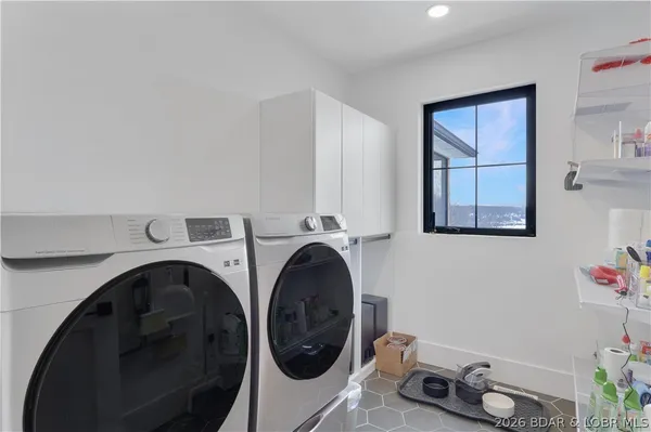 $2,900,000 | 903 Dogwood Road, Lake Ozark, MO 65049