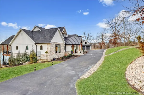 $2,900,000 | 903 Dogwood Road, Lake Ozark, MO 65049