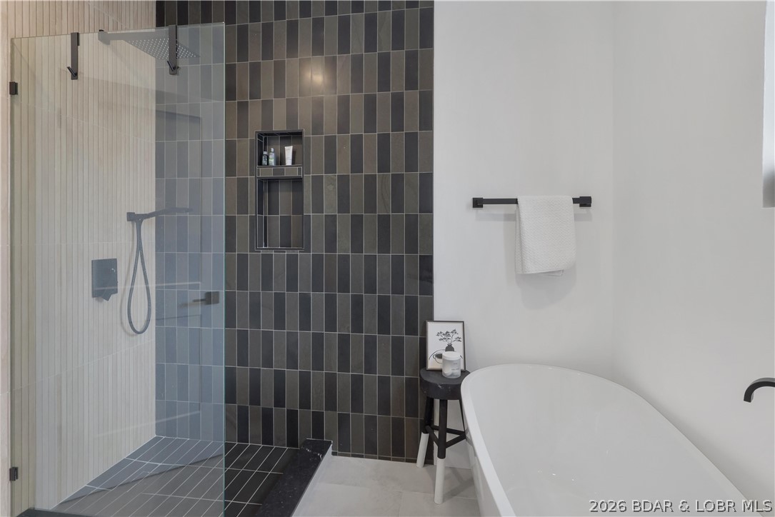 903 Dogwood Road Lake Ozark, MO 65049 - Photo 34 of 72