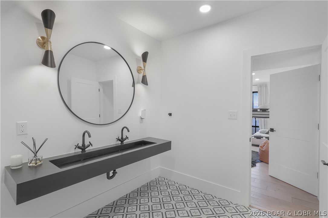 903 Dogwood Road Lake Ozark, MO 65049 - Photo 50 of 72