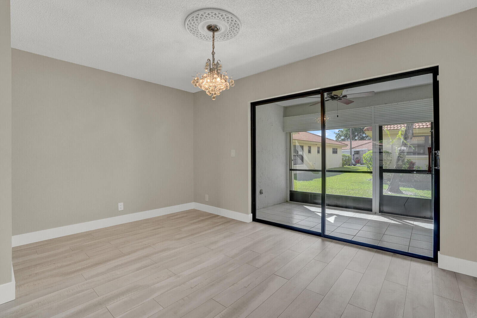 4500 Pandanus Tree Road, Unit A Boynton Beach, FL 33436 - Photo 17 of 36 Living Area