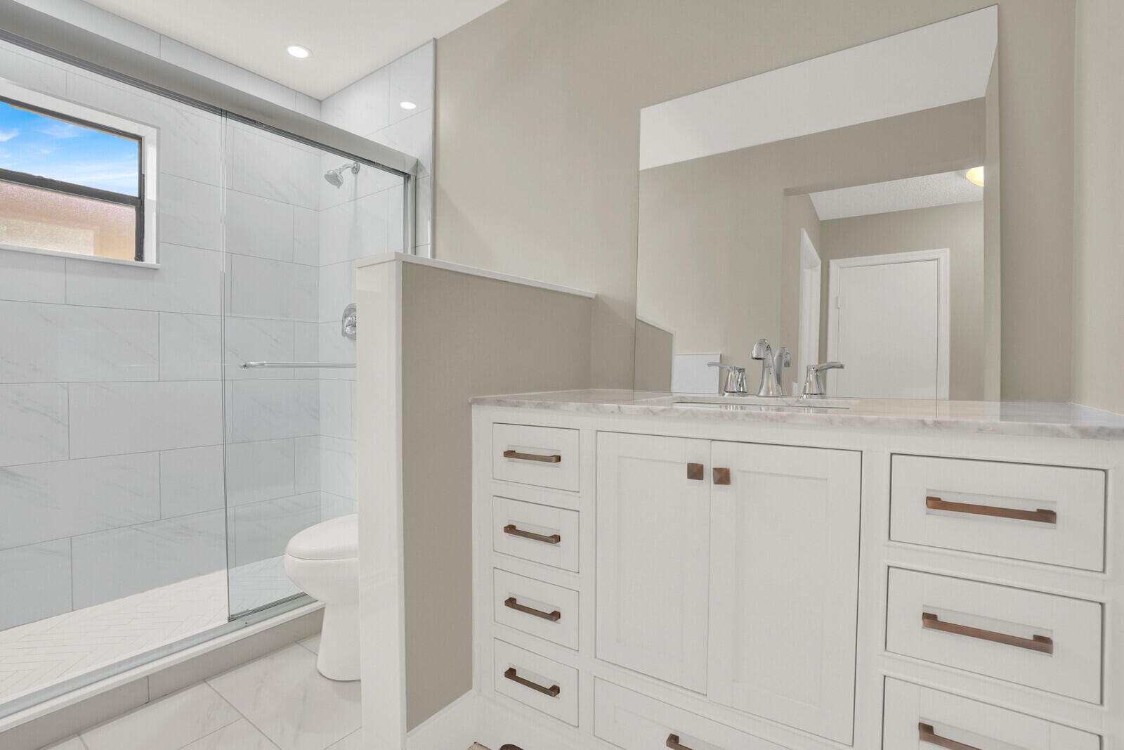 4500 Pandanus Tree Road, Unit A Boynton Beach, FL 33436 - Photo 24 of 36 Primary Bathroom