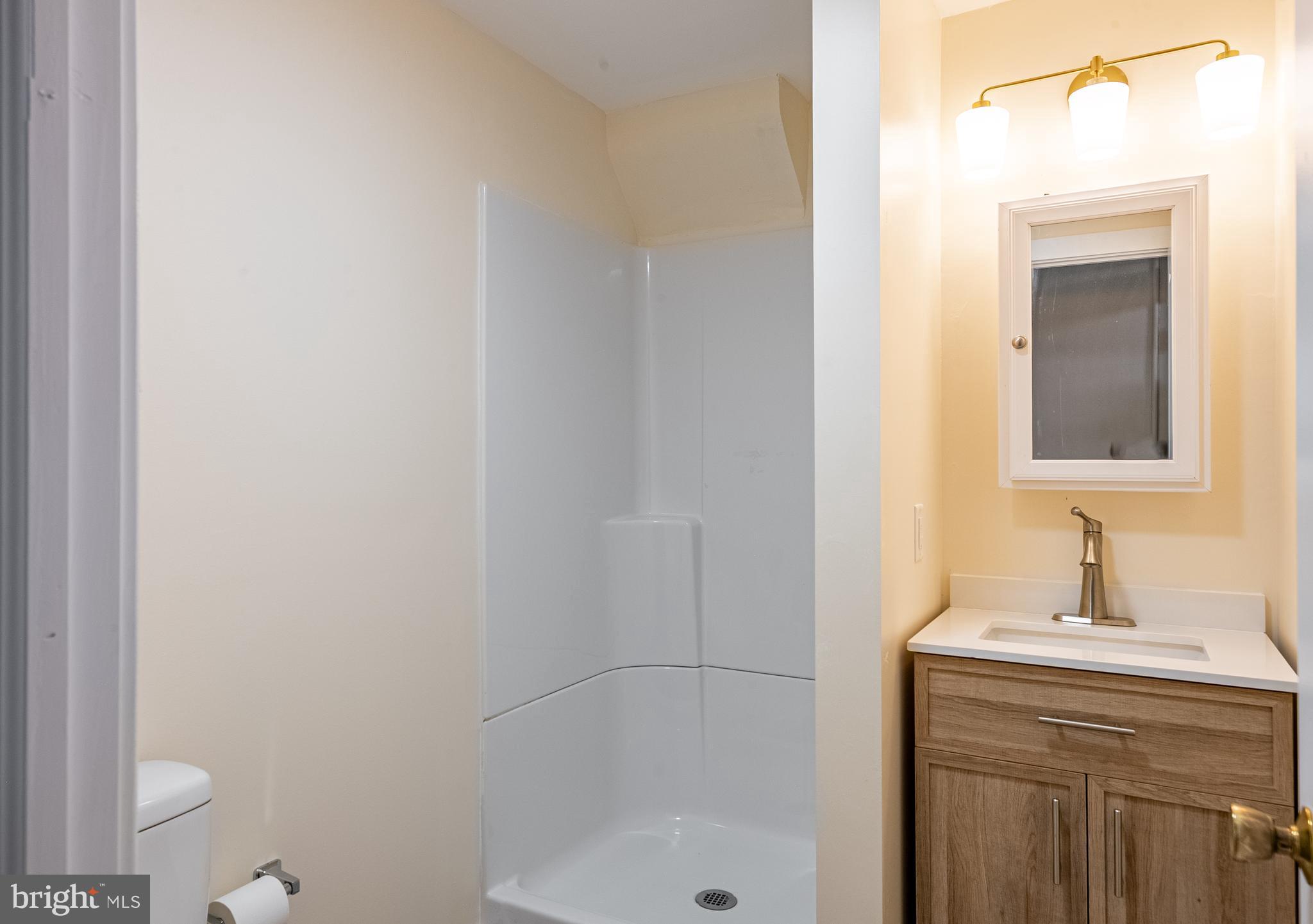 4 West Lancaster Avenue Reading, PA 19607 - Photo 9 of 15